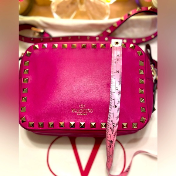 SOLD Pink Valentino Rockstud Crossbody Bag 💗 - Picture 12 of 13